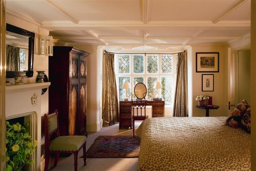 72401919 Cliveden House - an Iconic Luxury Hotel