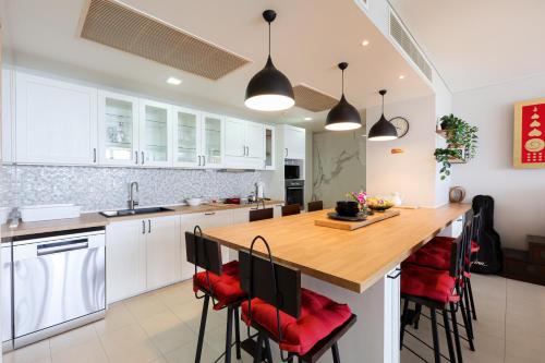 The heights kata sea view apartment C1