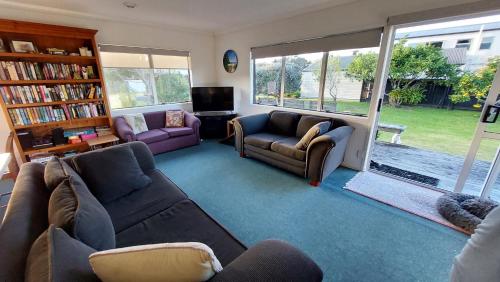 Silver Sands - Cooks Beach Holiday Home, Cooks Beach (foto 5)