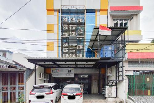 Entrada, Rejoss Stay & Aesthetic Coffee in Medan Polonia