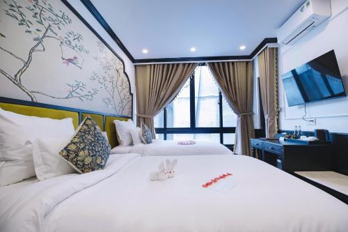 room detail thumbnail 0