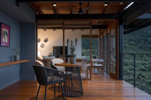 บริการและสิ่งอำนวยความสะดวก, เกลนรอส ลิฟวิ่ง (Glenross Living) in กาลูทารา