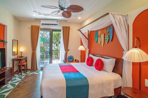 De'Hoian Holiday Villa