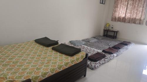 Malhar Home Stay in Sharanpur