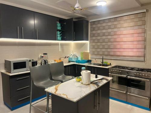 Kjøkken, Dpk LODGE in Nord Kaneshie