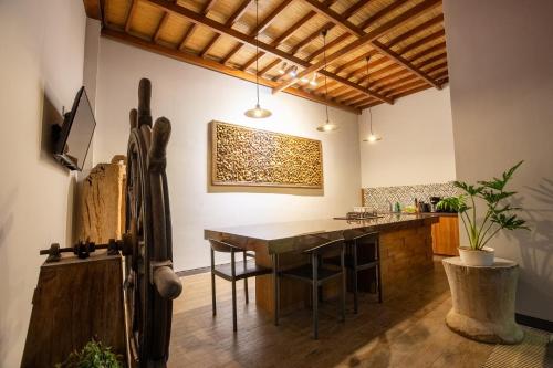 Three-Bedroom Villa image 8