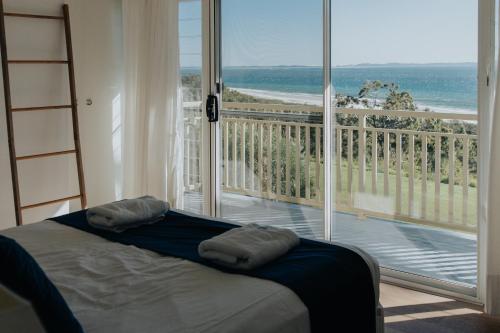 Okružje, Pandanus Palms Resort in otok sjeverni Stradbroke