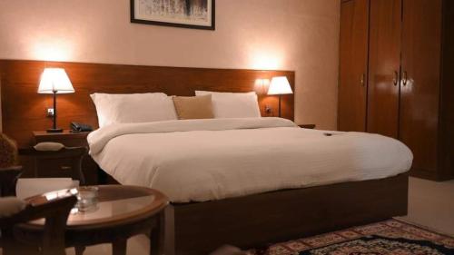 The Elet Signature Boutique Hotel – Karachi, TX