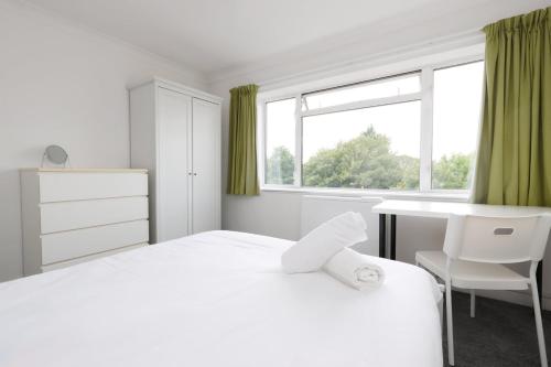 Central Bath Getaway House near Park, Bath (photo 3)