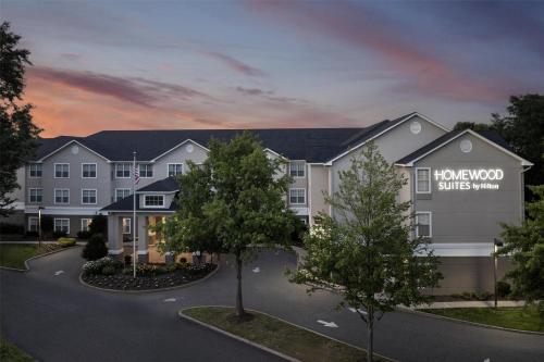 Homewood Suites by Hilton Newark-Cranford