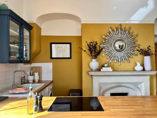 The Georgian Manor Apartment - Central Frome in โฟรมี