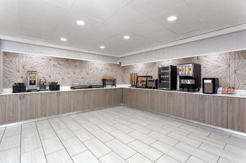 La Quinta by Wyndham Ft Lauderdale Cypress Creek - image 7