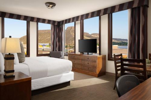 The Golden Hotel, Ascend Hotel Collection