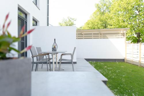 Kracher Hotel Doppelzimmer - für maximal 4 Personen inklusive Pool in Illmitz