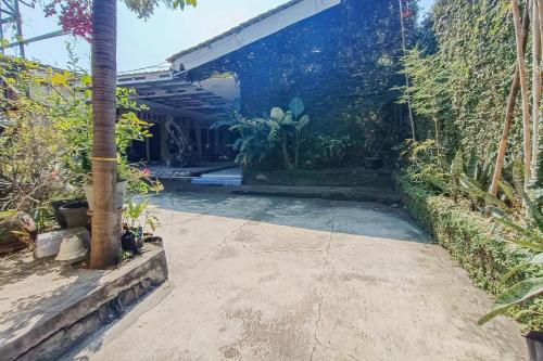 Exterior view, OYO 92998 Wiludjeng Guesthouse in Sragen