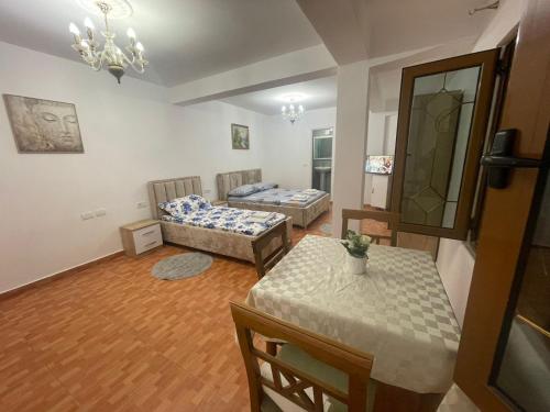 Guest House Erzeni, Tirana (foto 10)
