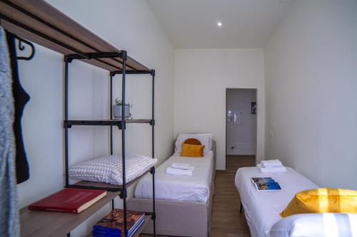 New 3BR-2 Baths Near Vatican & Metro- The Comics House, Rome (photo 3)