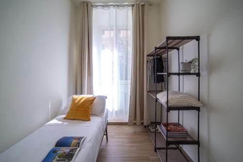 New 3BR-2 Baths Near Vatican & Metro- The Comics House, Rome (photo 10)