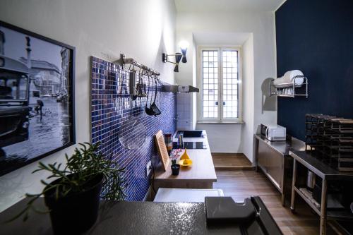 New 3BR-2 Baths Near Vatican & Metro- The Comics House, Rome (photo 5)