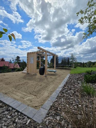 Czôrny Dąb - nowoczesny dom wakacyjny na Kaszubach, jacuzzi, sauna, bilard