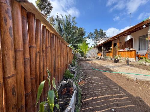 สวน, Aleisya Tetebatu in ซิกูร์