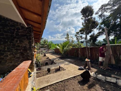 สวน, Aleisya Tetebatu in ซิกูร์