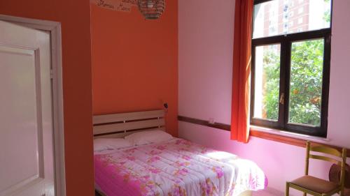 1 queen bed