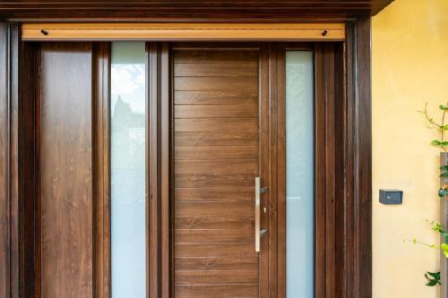 設施, GuestHost - Bright Apartment with View! in 畢斯塞格列