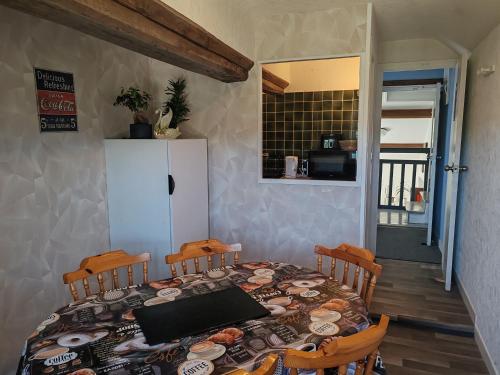 Cocina, L'Etape in Falaise