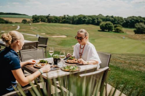 Hotel & Restaurant Five Nations in Havelange