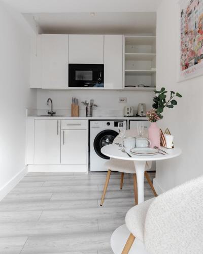 Nestio | Earl's Court Designer Studios - main image