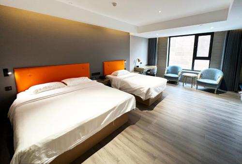 National Jade Hotel – Beijing, NY