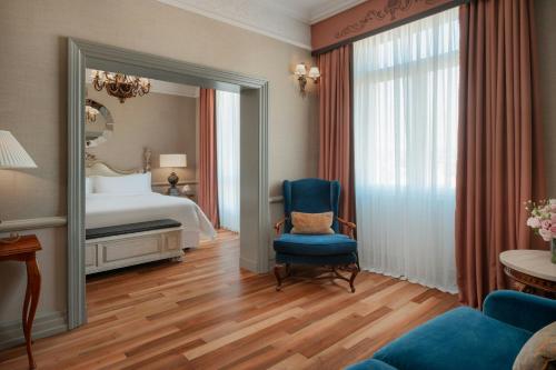 Classic Junior King Suite