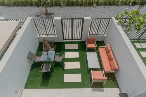 Nasma - RAK Bliss 2BR Villa, Maid Room & Backyard, Ras al-Khaimah (foto 3)