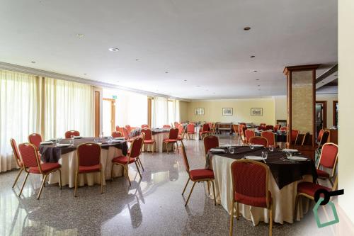 餐廳, Hotiday Room Collection - Fiuggi in 菲烏吉