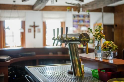 Bar/lounge, Hotel-Gasthof Sondergeld in Hofbieber