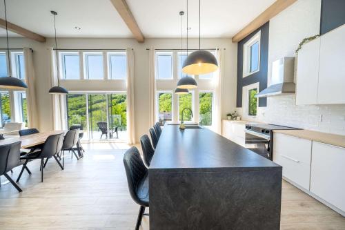 Spa Mountain Pool table - Le Haut 132, Saint-Philémon (fotografie 10)