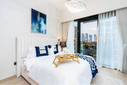 Guest Favorite - Relaxed and Cozy Studio Near Racecourse, Dubái