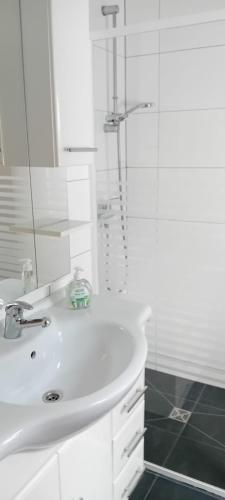 Komplettapartment 4, Kuche, WLAN, Parkplatz in Twist