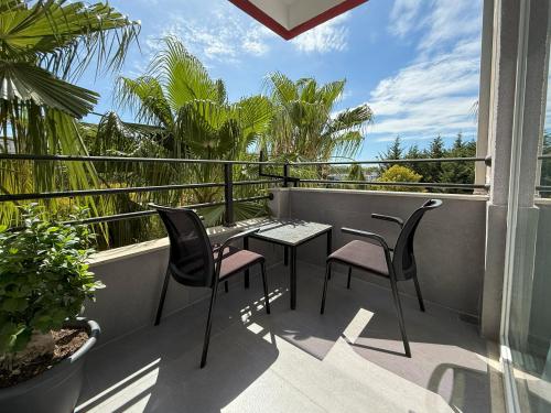 ES Hotel in ลาปราเก