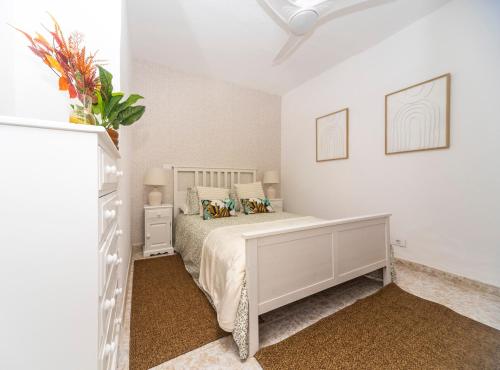 Luxury Beach La Concha Playa Honda in Playa Honda