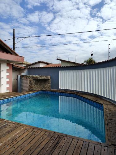 Casa com piscina no cibratel praia dos sonhos