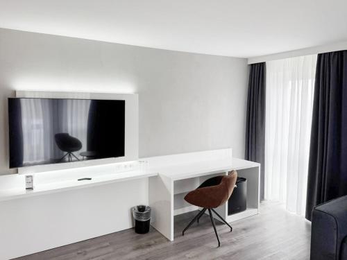 Best Western Parkhotel Weingarten - image 2