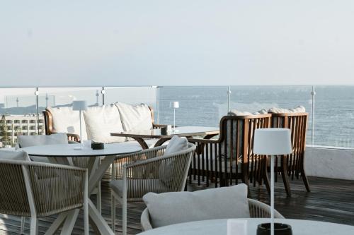 바/라운지, 아네미 호텔 앤 스위트 (Anemi Hotel and Suites) in 파포스