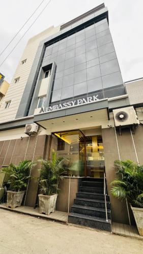 Hotel Embassy Park Near US Consulate  photo 5