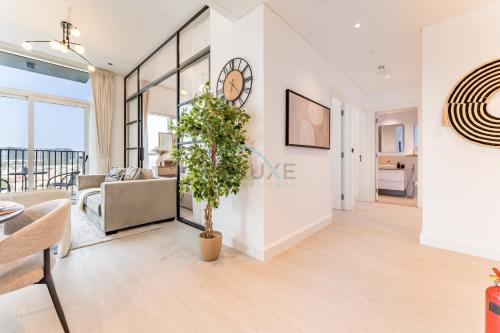 Walk to Dubai Hills Mall, Premium Amenities And Near Dubai Hills Park And Golf Club, Socio Tower 1, Dubai Hills by Deluxe Holiday Homes, Dubai (photo 7)