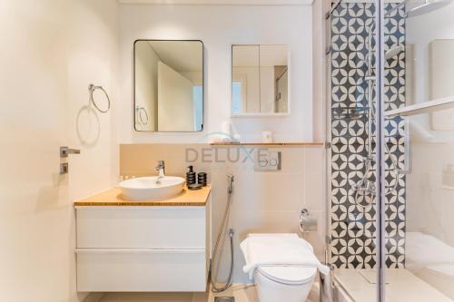Walk to Dubai Hills Mall, Premium Amenities And Near Dubai Hills Park And Golf Club, Socio Tower 1, Dubai Hills by Deluxe Holiday Homes, Dubai (photo 8)