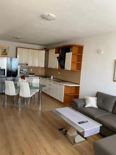 Apartment Lucy - image 10