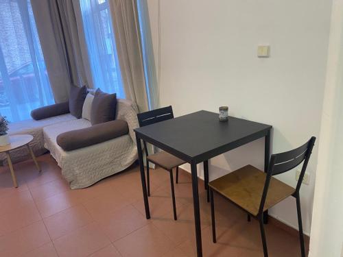 Charming Ground Floor Aprt In Old Sofia, Sofia (Foto 6)