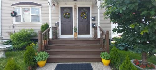 Lina's corner in พาวทักเกต (RI)